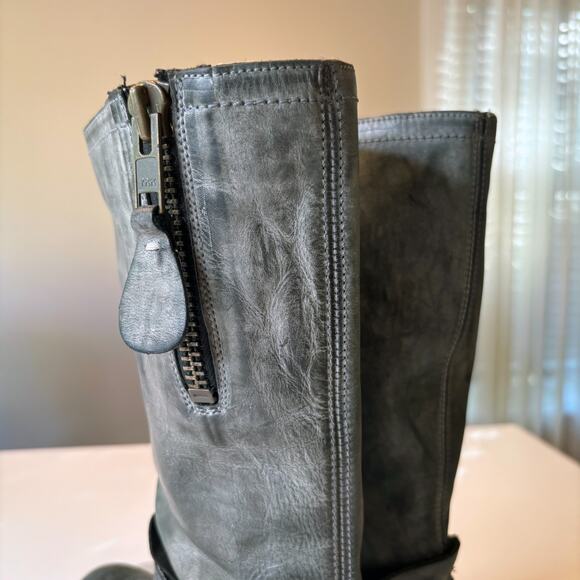Roan by Bed | Stu Women's Distressed Gray Leather Moto Riding Boots US Size 7 - Picture 12 of 15